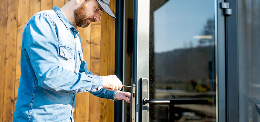 Frameless Glass Storefront Door Locks Replacement in Florence-Graham, CA