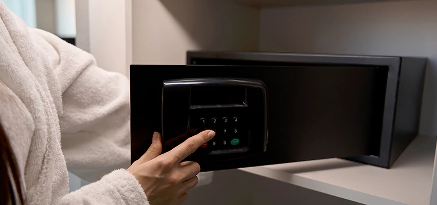 Safe Unlocking Service Company in Florence-Graham, California