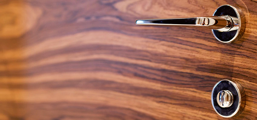 On Demand Locksmith For Key Fobs Repair in Florence-Graham, California